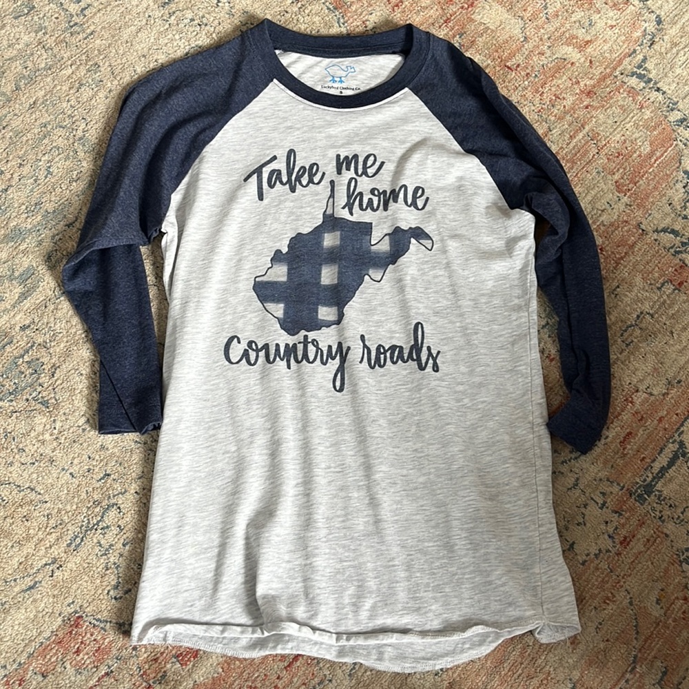 Brand new take me home country roads wv shirt 5 for $20